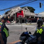 Terremoto de magnitud 7.8 sacude Filipinas; reportan alerta de tsunami (VIDEOS)